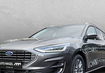 Ford Focus 2.500 km 31.990 &euro; Moers 47441