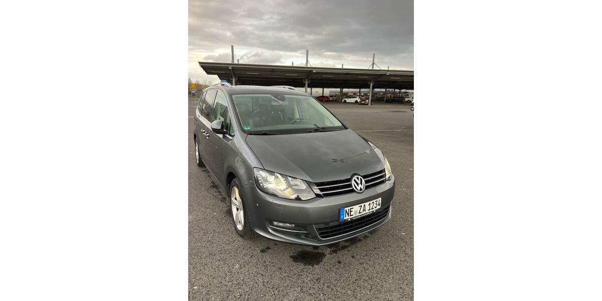 VW Sharan 257.600 km 9.700 &euro; Neuss 41468