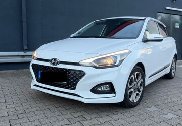 Hyundai i20 81.160 km 10.500 &euro; Mülheim an der Ruhr 45472