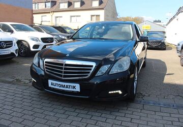 Mercedes-Benz E 220 260.000 km 8.199 &euro; Duisburg 47139