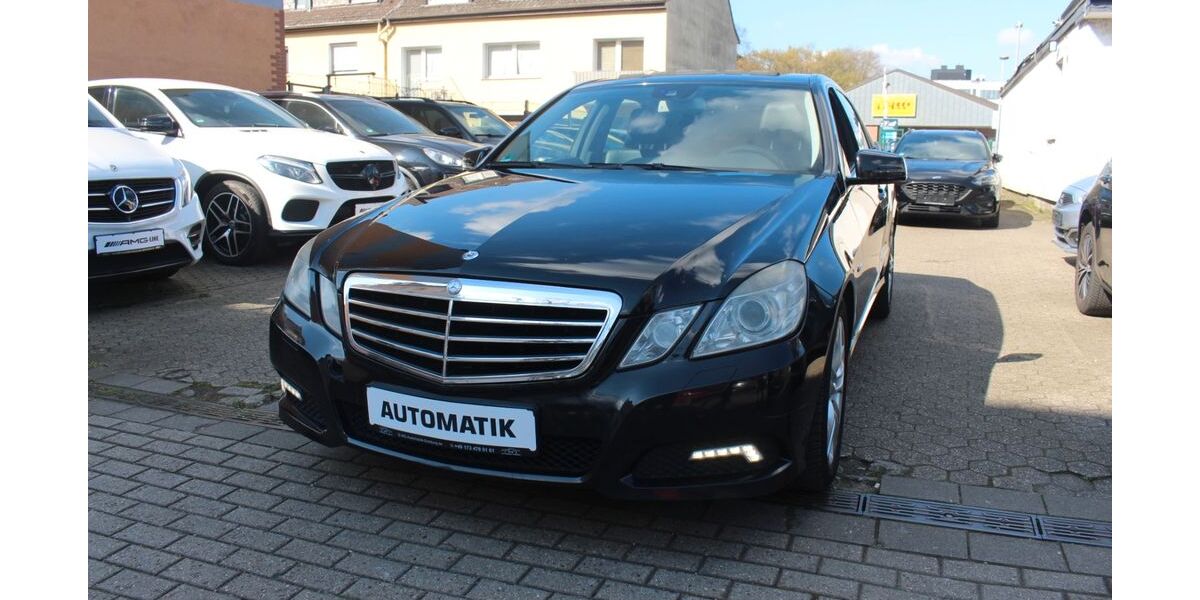 Mercedes-Benz E 220 260.000 km 8.199 &euro; Duisburg 47139