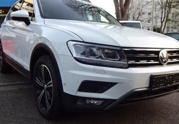 VW Tiguan 235.240 km 13.999 &euro; Essen 45276