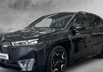 BMW iX 26.831 km 47.939 &euro; Krefeld 47800