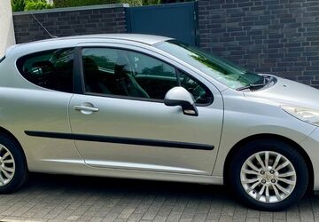 Peugeot 207 80.000 km 5.190 &euro; Neuss 41464