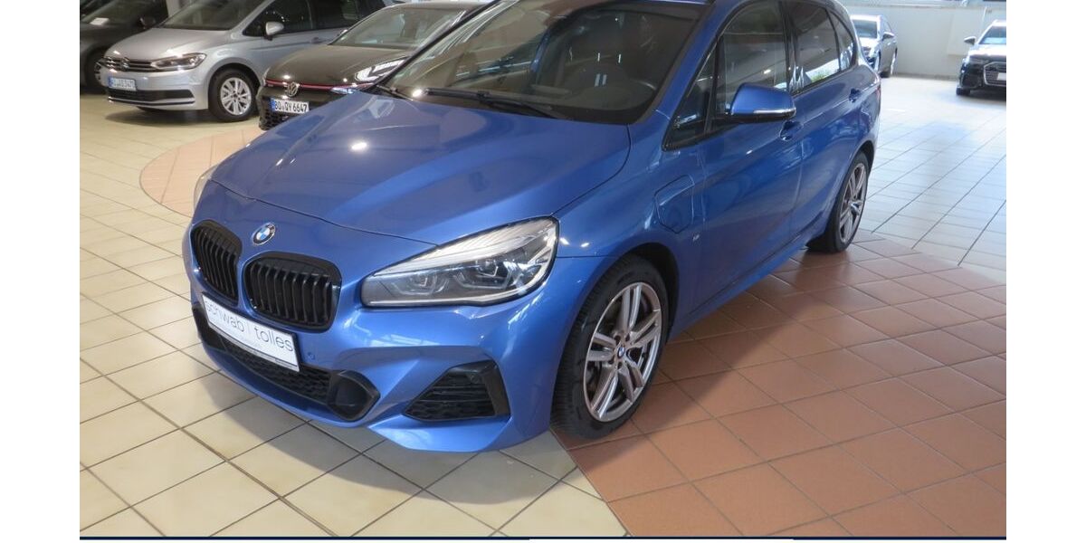 BMW 225 Active Tourer 107.830 km 17.345 &euro; Neuss 41469