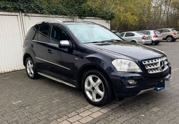 Mercedes-Benz ML 300 264.000 km 11.000 &euro; Essen 45128
