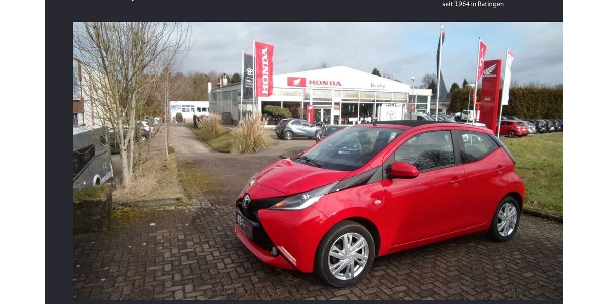 Toyota Aygo (X) 45.920 km 9.750 &euro; Ratingen 40882