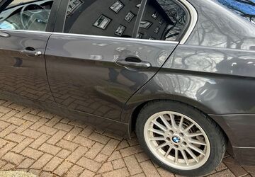 BMW 325 297.641 km 4.000 &euro; Duisburg 47166