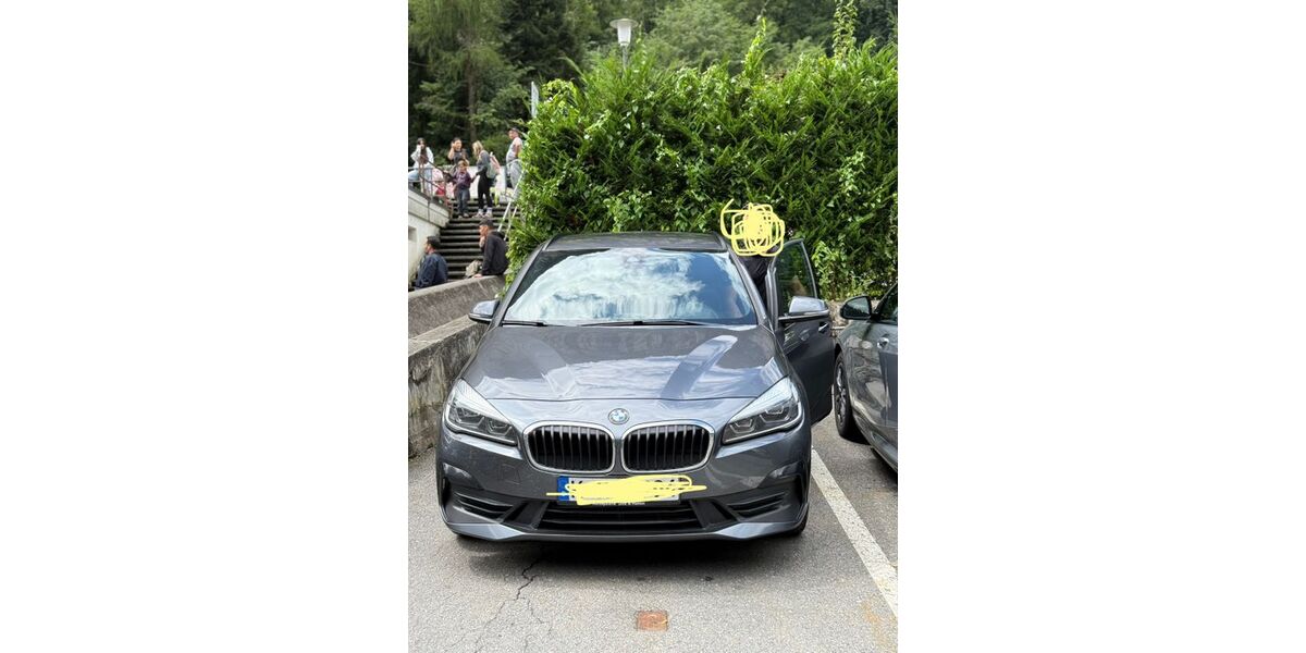 BMW 225 Active Tourer 107.000 km 14.999 &euro; Duisburg 47053