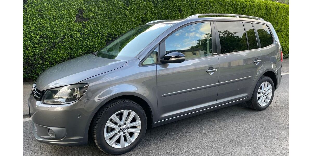 VW Touran 123.182 km 6.500 &euro; Duisburg 47178