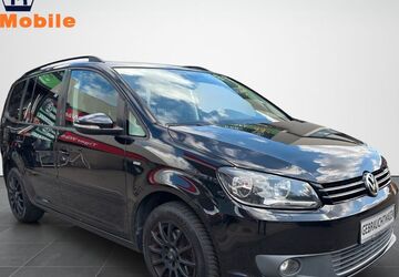 VW Touran 223.000 km 6.500 &euro; Düsseldorf 40472