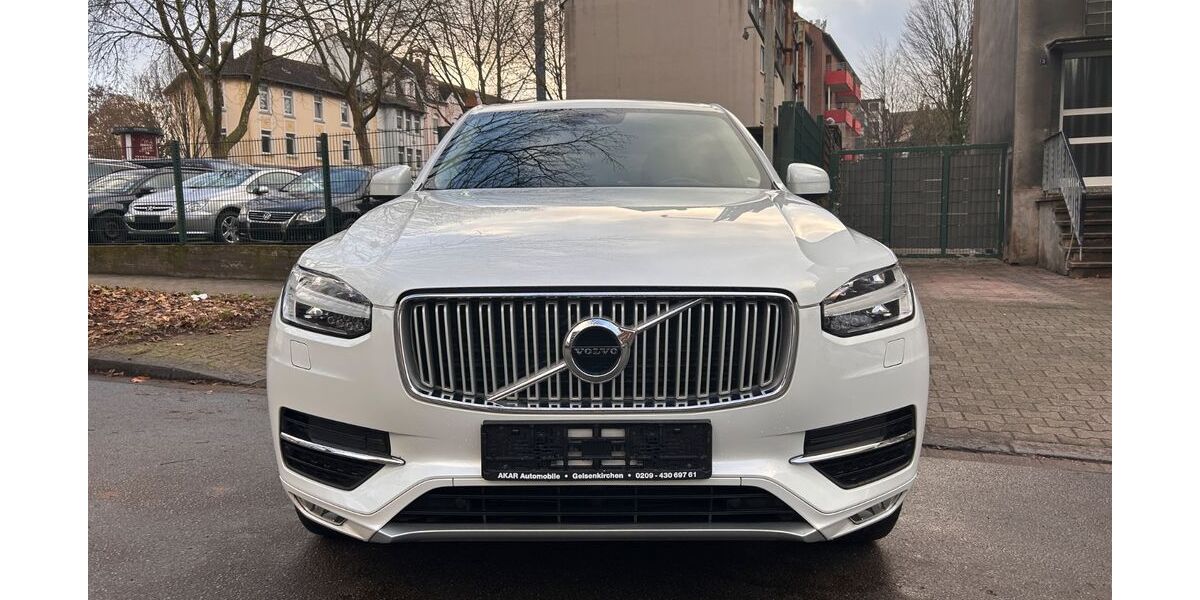 Volvo XC90 107.000 km 25.900 &euro; Gelsenkirchen 45889