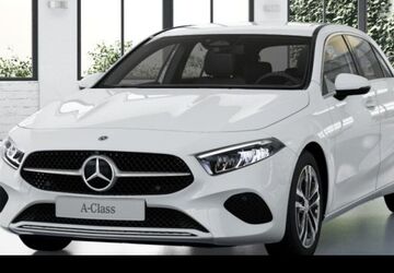 Mercedes-Benz A 180 9.900 km 35.690 &euro; Duisburg 47138