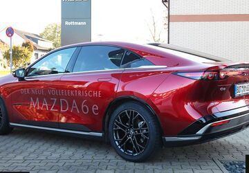 Mazda 6e 11.119 km 38.970 &euro; Bottrop-Kirchhellen 46244