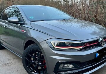 VW Polo 93.000 km 17.990 &euro; Essen 45131