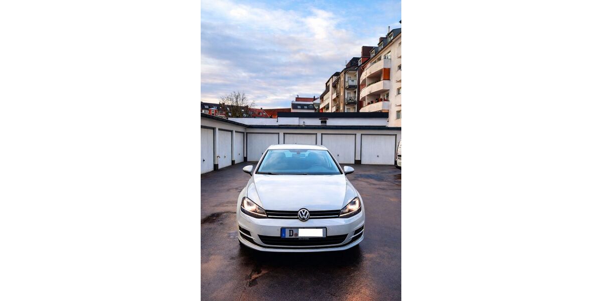VW Golf 188.472 km 11.850 &euro; Düsseldorf 40211