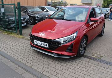 Hyundai i20 16.000 km 19.040 &euro; Duisburg 47139
