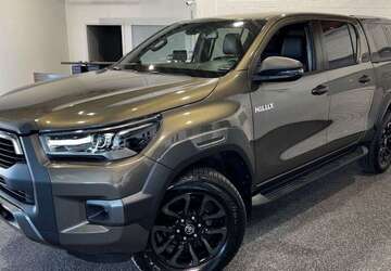 Toyota Hilux 32.400 km 48.990 &euro; Oberhausen 46047