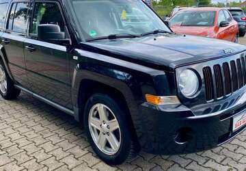 Jeep Patriot 177.920 km 7.800 &euro; Moers 47445