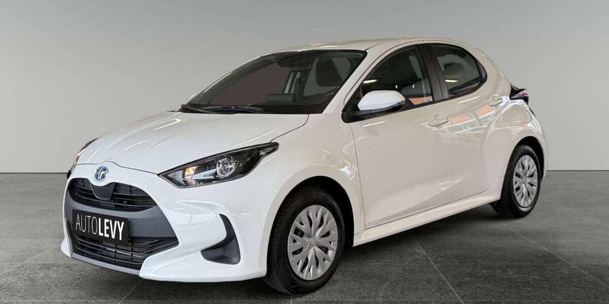 Toyota Yaris 42.911 km 17.490 &euro; Düsseldorf 40233