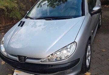 Peugeot 206 120.550 km 1.599 &euro; Oberhausen 46147