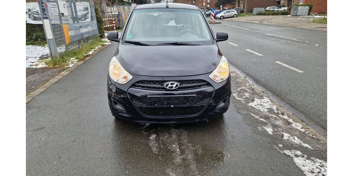 Hyundai i10 108.678 km 3.700 &euro; Düsseldorf 40549
