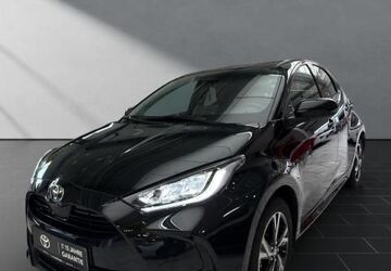 Toyota Yaris 10.000 km 24.990 &euro; Duisburg 47055