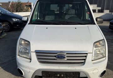 Ford Tourneo Connect 130.000 km 5.890 &euro; Neuss 41462