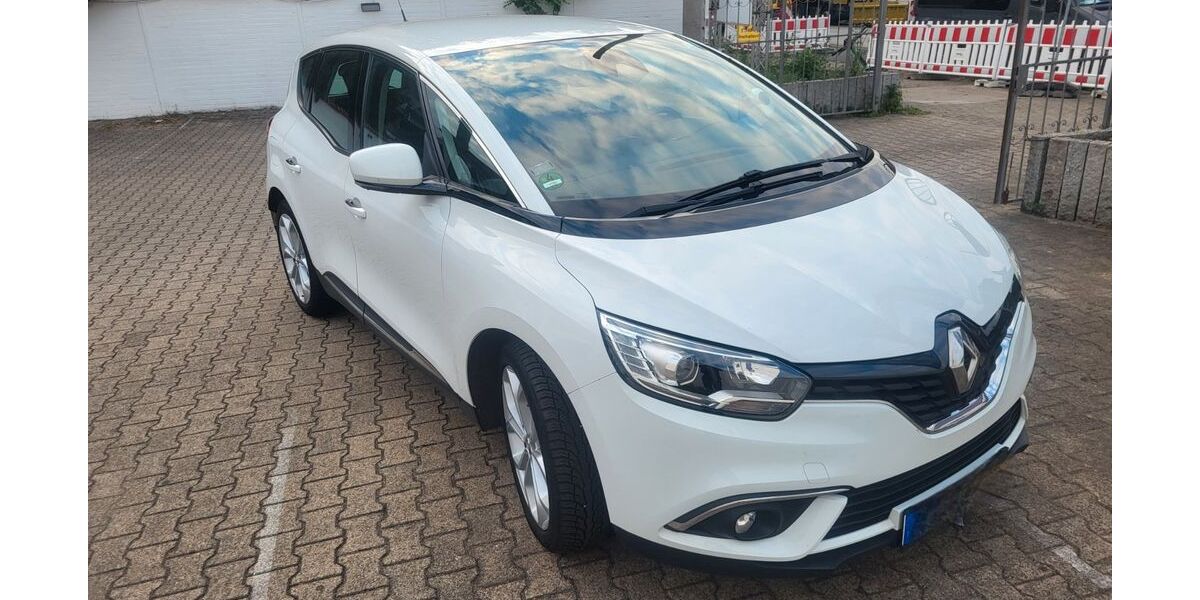 Renault Scenic 121.000 km 7.500 &euro; Oberhausen 46145