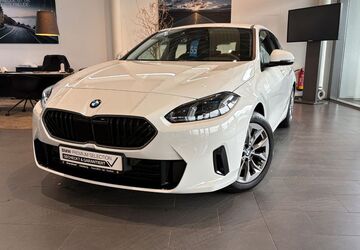 BMW 120 8.902 km 30.890 &euro; Duisburg 47119