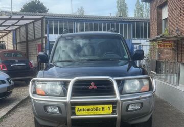 Mitsubishi Pajero 244.900 km 7.900 &euro; Bottrop 46238