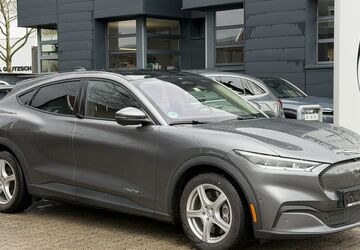 Ford Mustang Mach-E 77.789 km 25.950 &euro; Krefeld 47805