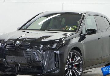 BMW iX 3.387 km 97.869 &euro; Bottrop 46236