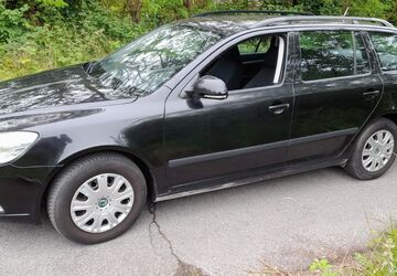 Skoda Octavia 210.125 km 1.990 &euro; Duisburg 47198