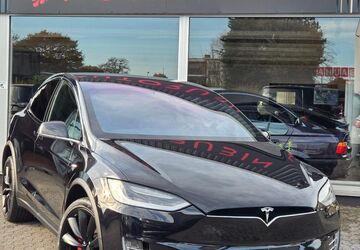 Tesla Model X 96.317 km 38.900 &euro; Krefeld 47803