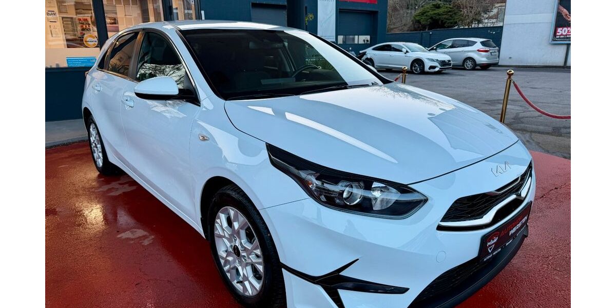 Kia ceed / Ceed 20.953 km 18.990 &euro; Düsseldorf 40589