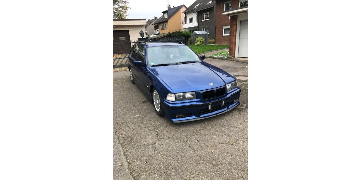 BMW 328 346.000 km 4.500 &euro; Duisburg 47228