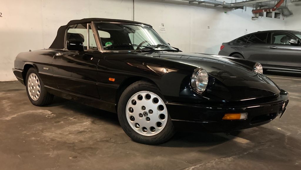Alfa Romeo Spider 80.000 km 17.900 &euro; Düsseldorf 40223