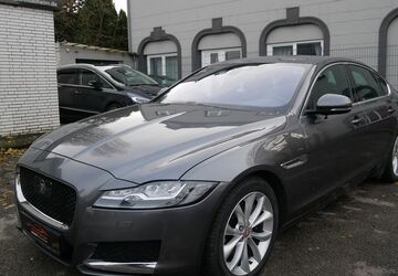 Jaguar XF 130.492 km 12.950 &euro; Mülheim an der Ruhr 45473