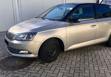 Skoda Fabia 85.000 km 10.295 &euro; Erkrath 40699