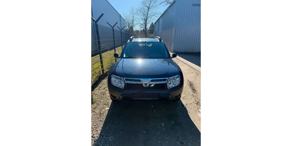 Dacia Duster 200.000 km 2.300 &euro; Duisburg 47239