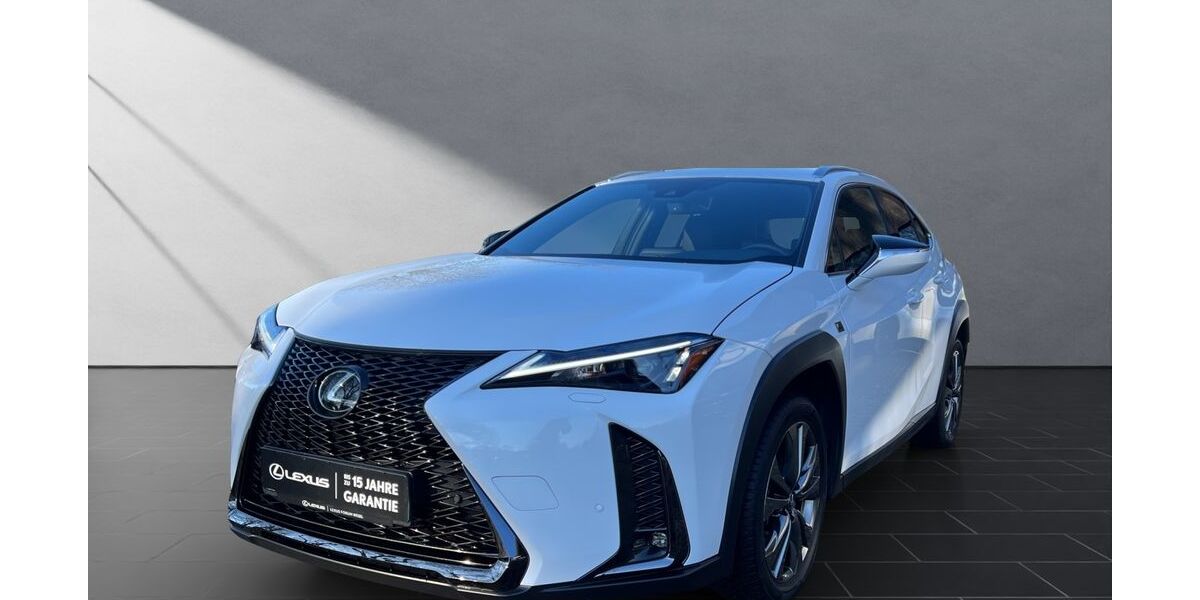 Lexus UX 34.330 km 32.490 &euro; Wesel 46485