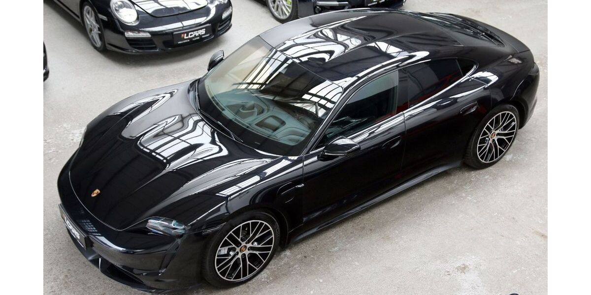 Porsche Taycan 112.636 km 59.990 &euro; Düsseldorf 40237