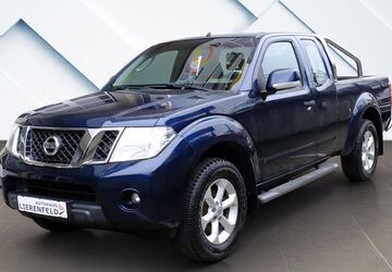 Nissan Navara 133.705 km 14.990 &euro; Düsseldorf 40231