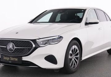 Mercedes-Benz E 220 10.254 km 50.885 &euro; Essen 45309