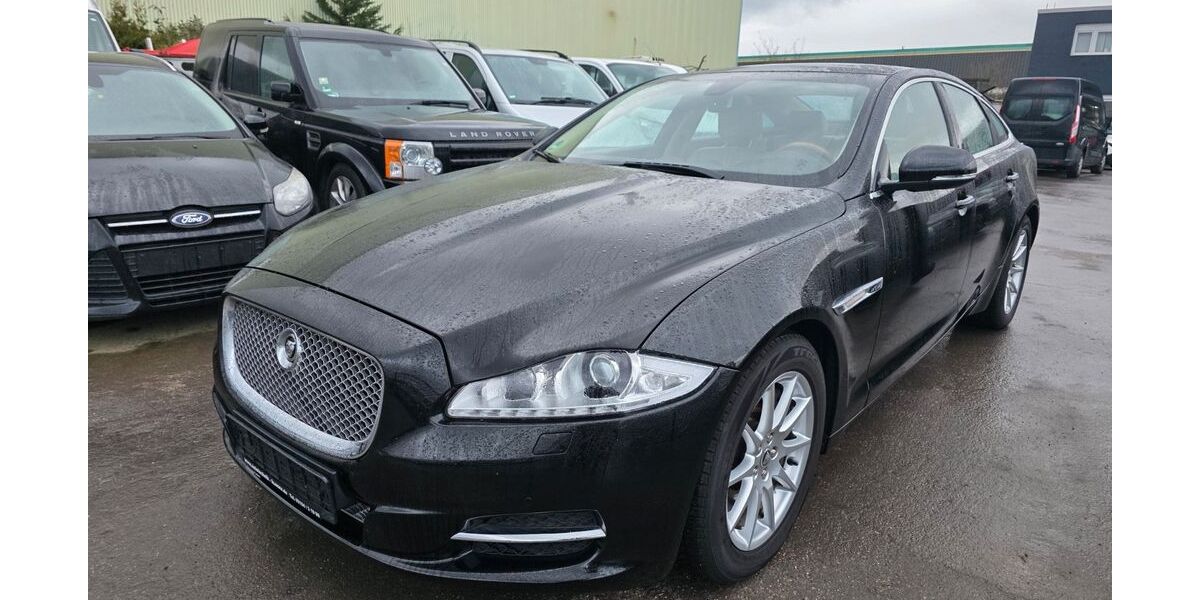Jaguar XJ 189.000 km 10.999 &euro; Moers 47441