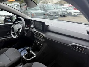 Dacia Sandero III 1.0 TCe LPG ECO-G +Kamera+Panorama+ 10.408 km 16.998 &euro; Meerbusch 40667