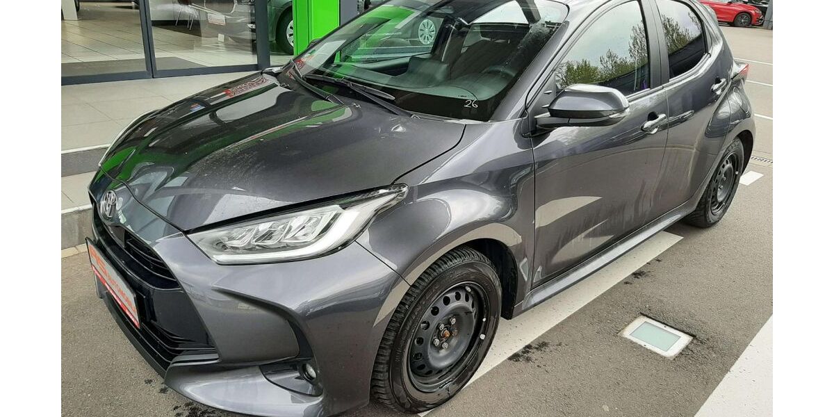 Toyota Yaris 5.000 km 23.880 &euro; Essen 45326