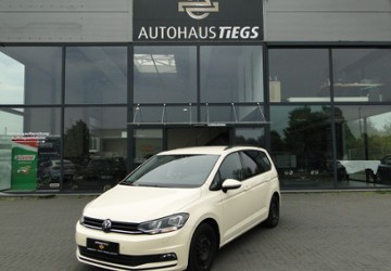 VW Touran 320.000 km 11.990 &euro; Duisburg 47229