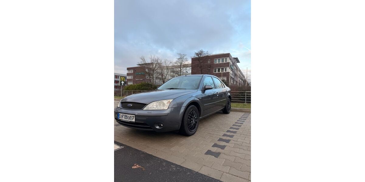Ford Mondeo 184.000 km 2.900 &euro; Essen 45143